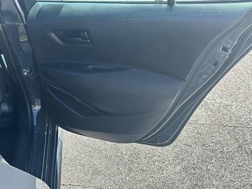 Used 2024 Toyota Corolla LE FWD image 16