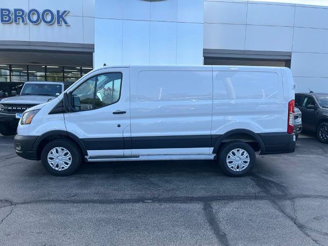 Certified 2025 Ford Transit 250 Low Roof w/ Exterior Upgrade Package RWD image 3