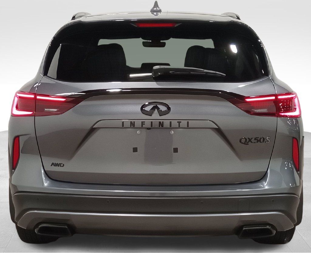 Used 2025 INFINITI QX50 Sport AWD/4WD image 4