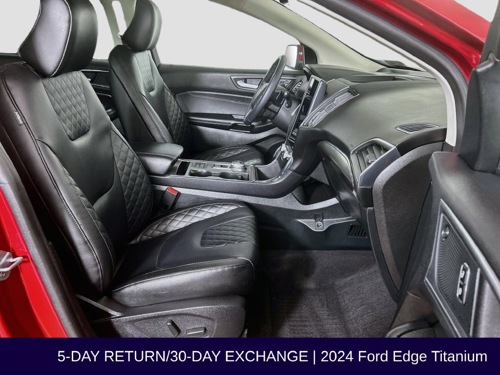 Certified 2024 Ford Edge Titanium w/ Equipment Group 301A AWD/4WD image 34