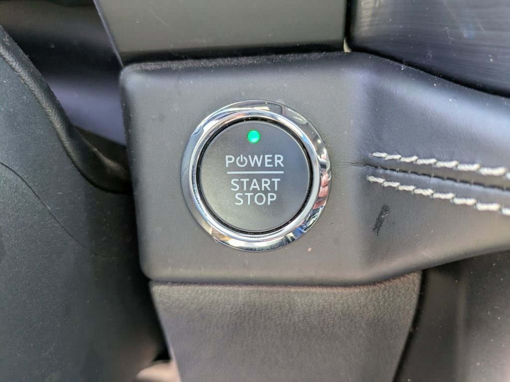 Certified 2023 Ford F150 Lightning Platinum image 18