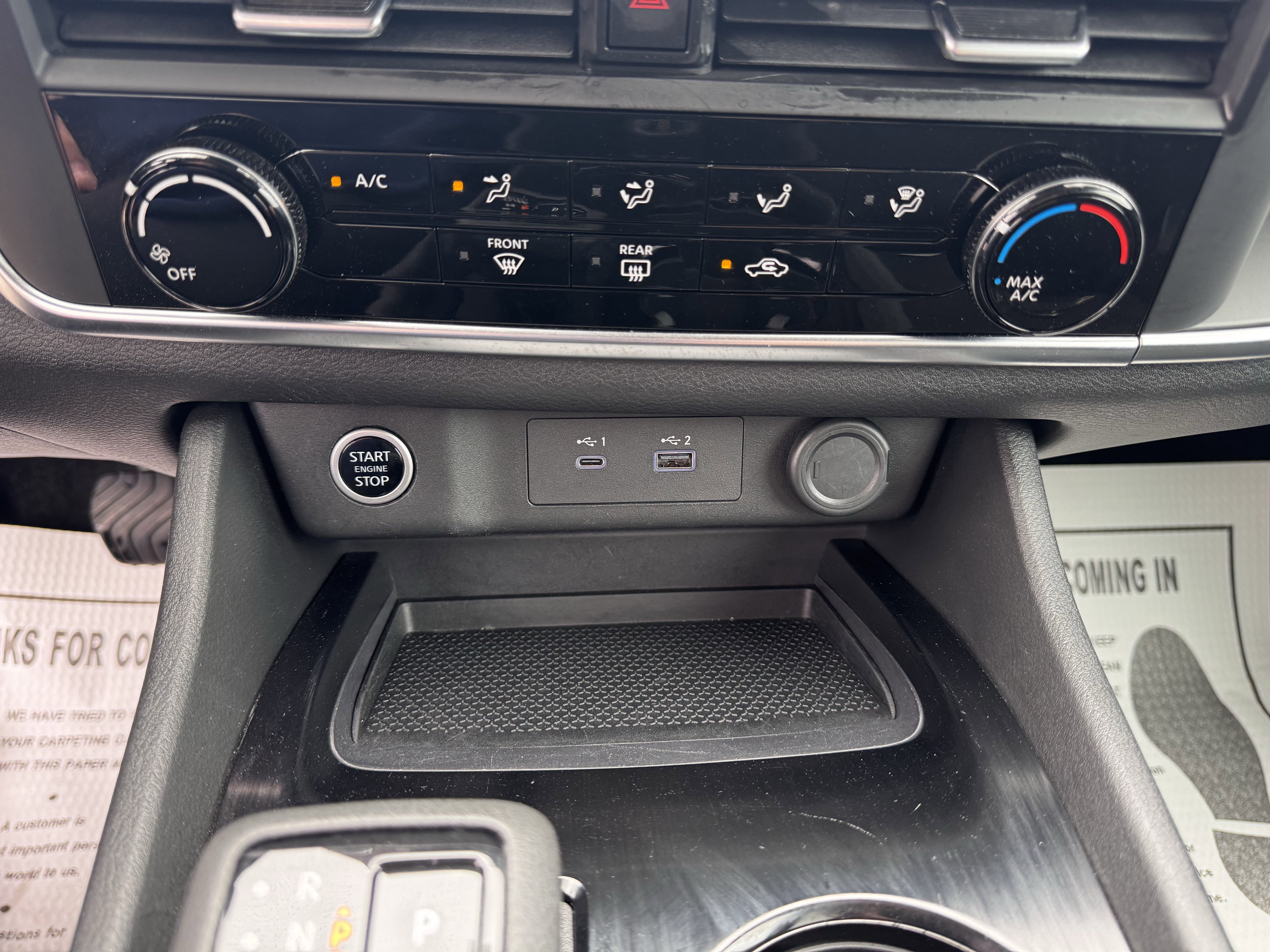 Used 2023 Nissan Rogue S image 20