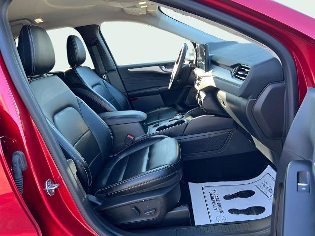 Certified 2023 Ford Escape Platinum image 19