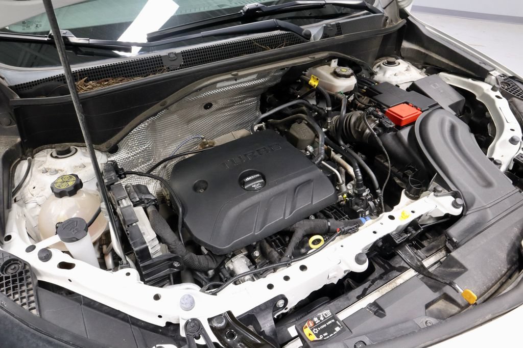 Used 2023 Buick Encore GX Essence w/ Experience Buick Package AWD/4WD image 18