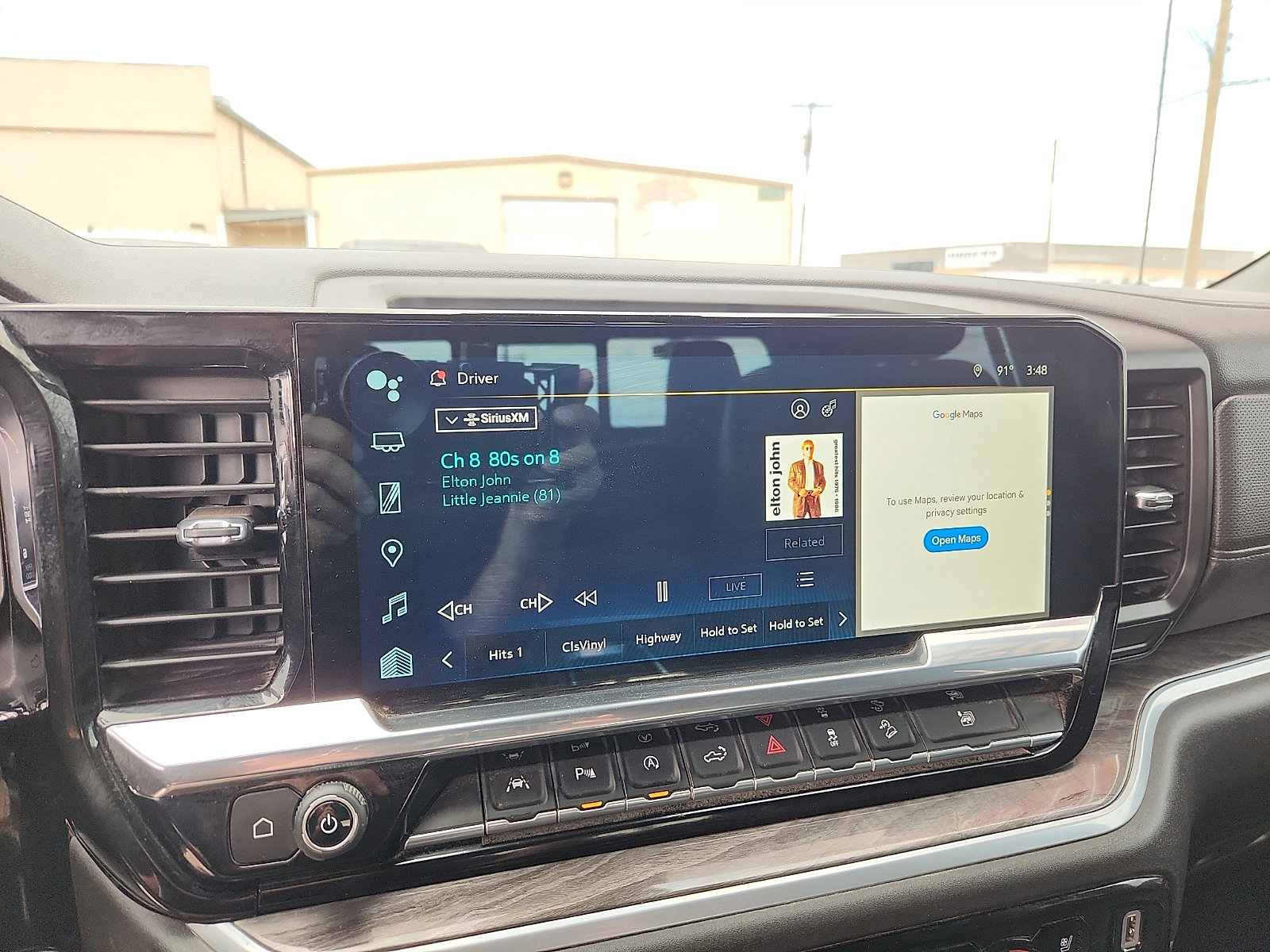 Used 2022 Chevrolet Silverado 1500 LTZ w/ LTZ Convenience Package II AWD/4WD image 12