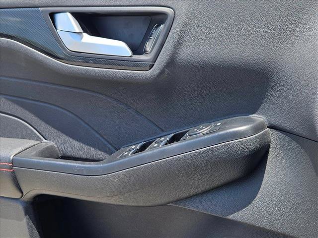 Certified 2023 Ford Escape ST-Line w/ Tech Pack #1 FWD image 8