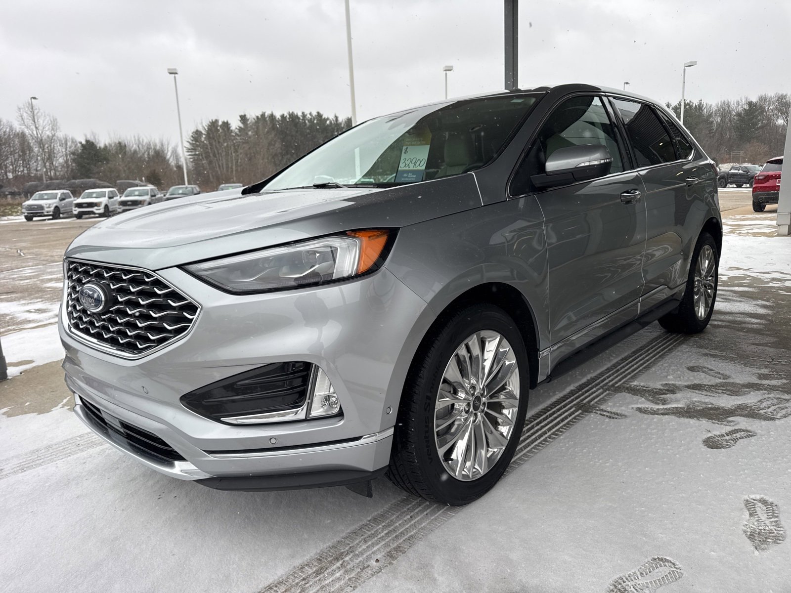 Certified 2024 Ford Edge Titanium w/ Titanium Elite Package image 3