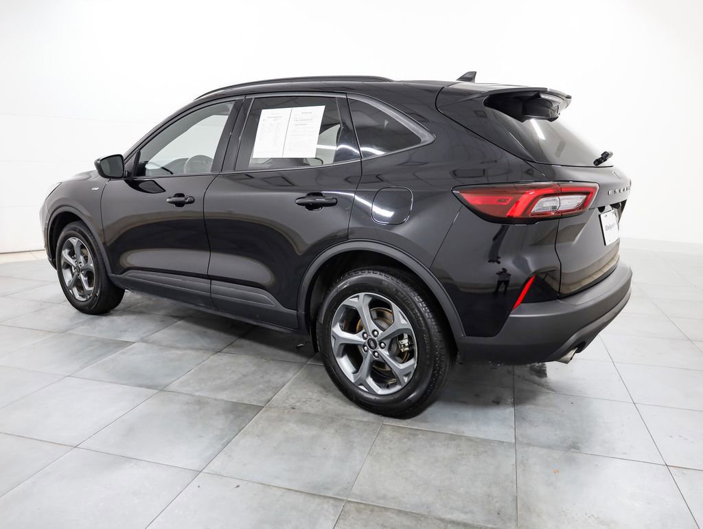 Certified 2025 Ford Escape ST-Line image 4