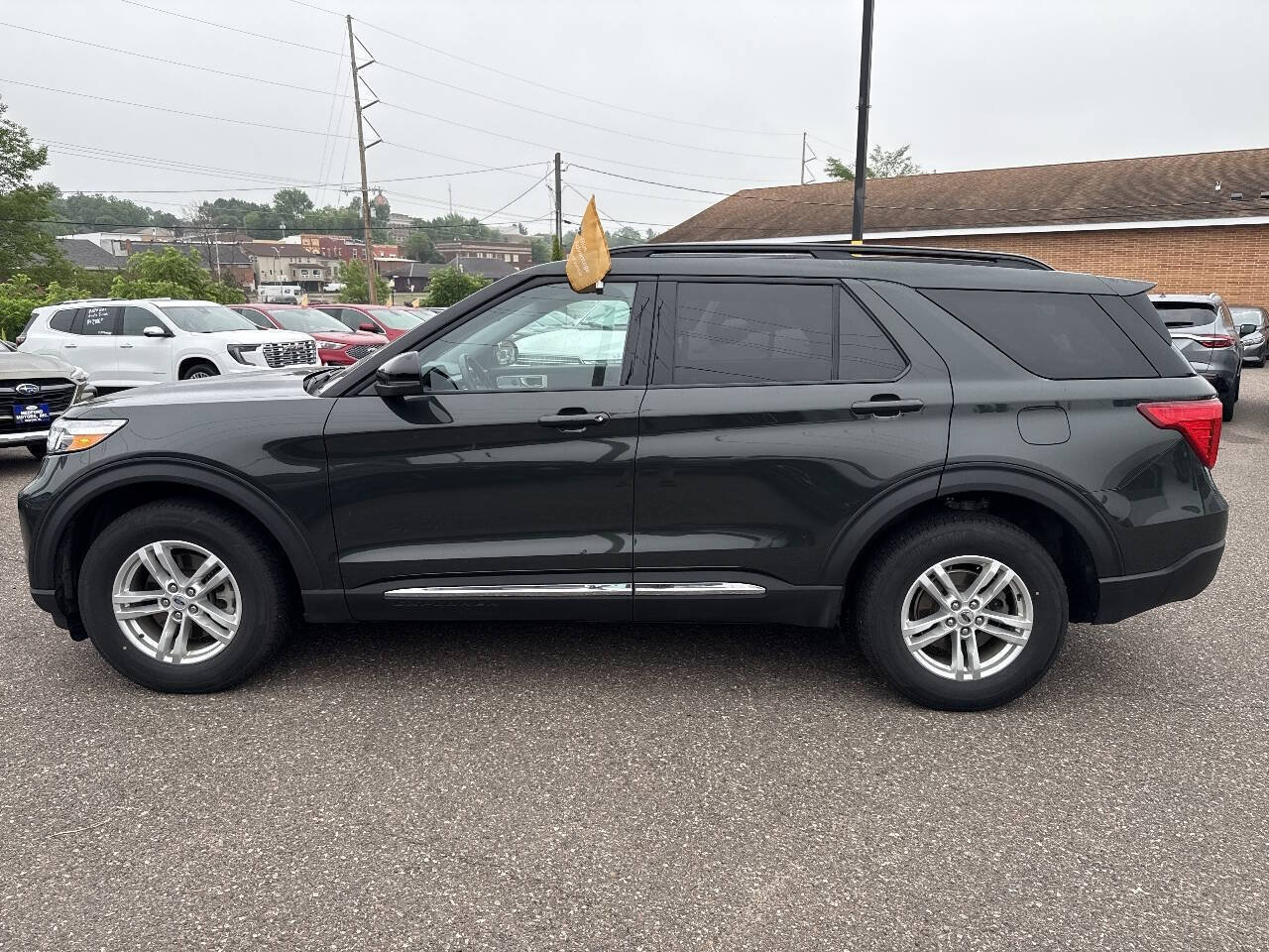 Certified 2023 Ford Explorer XLT w/ Equipment Group 202A AWD/4WD image 8