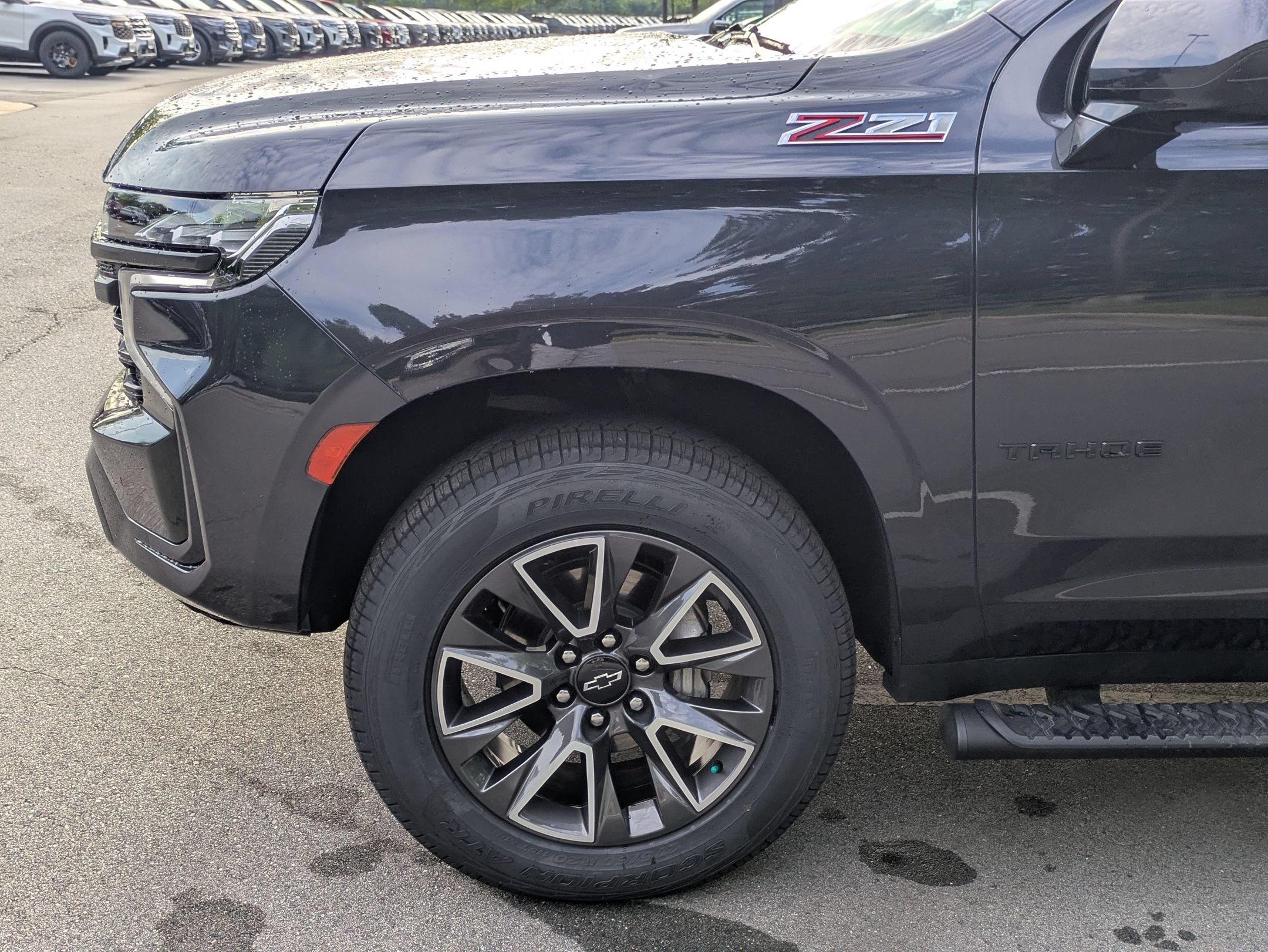 Used 2023 Chevrolet Tahoe Z71 AWD/4WD image 11