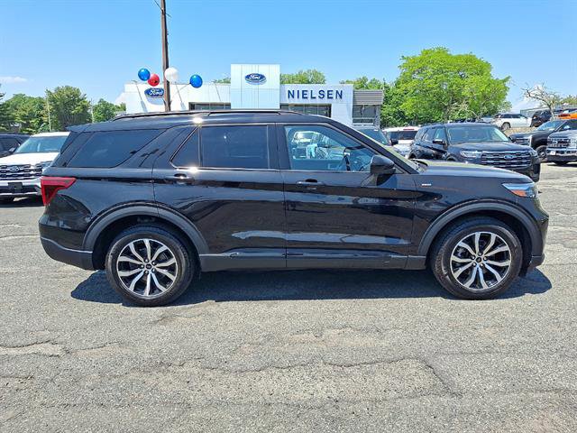 Certified 2023 Ford Explorer ST-Line w/ Class IV Trailer Tow Package AWD/4WD image 11