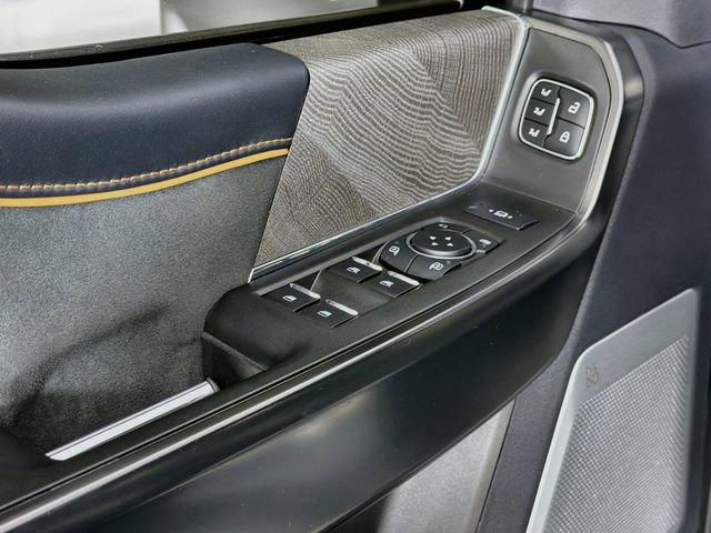 Certified 2024 Ford F250 Platinum AWD/4WD image 21