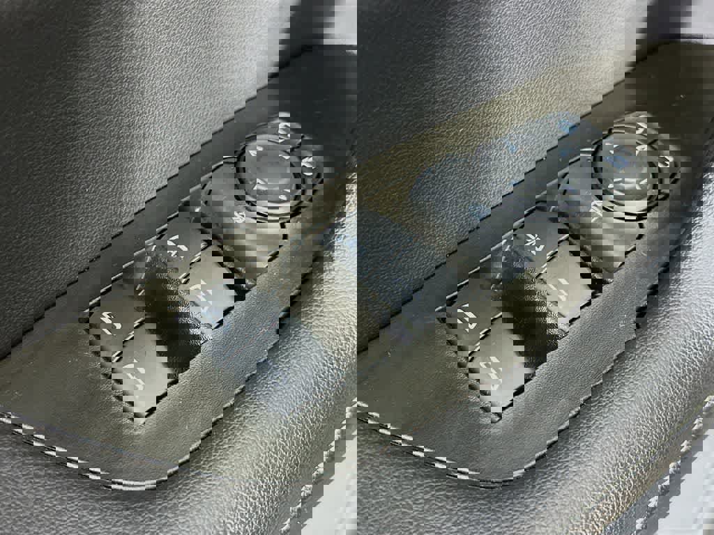 Used 2023 Chevrolet Blazer LT w/ Convenience Package image 29