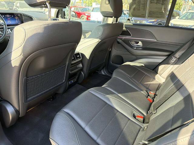 Used 2024 Mercedes-Benz GLE 350 4MATIC image 11