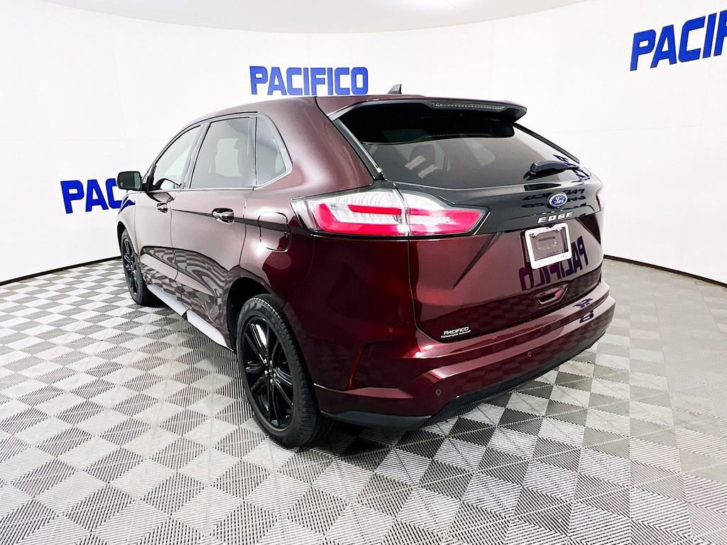 Certified 2022 Ford Edge ST-Line image 5