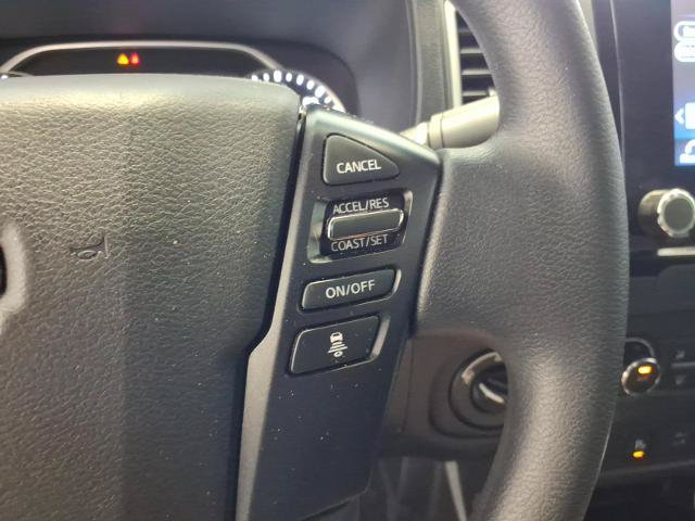 Used 2024 Nissan Frontier SV w/ Technology Package AWD/4WD image 17