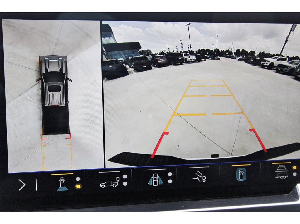 Used 2024 Chevrolet Silverado 2500 High Country w/ Technology Package AWD/4WD image 27