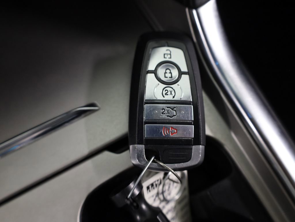 Certified 2021 Ford Explorer Limited w/ Equipment Group 301A image 22