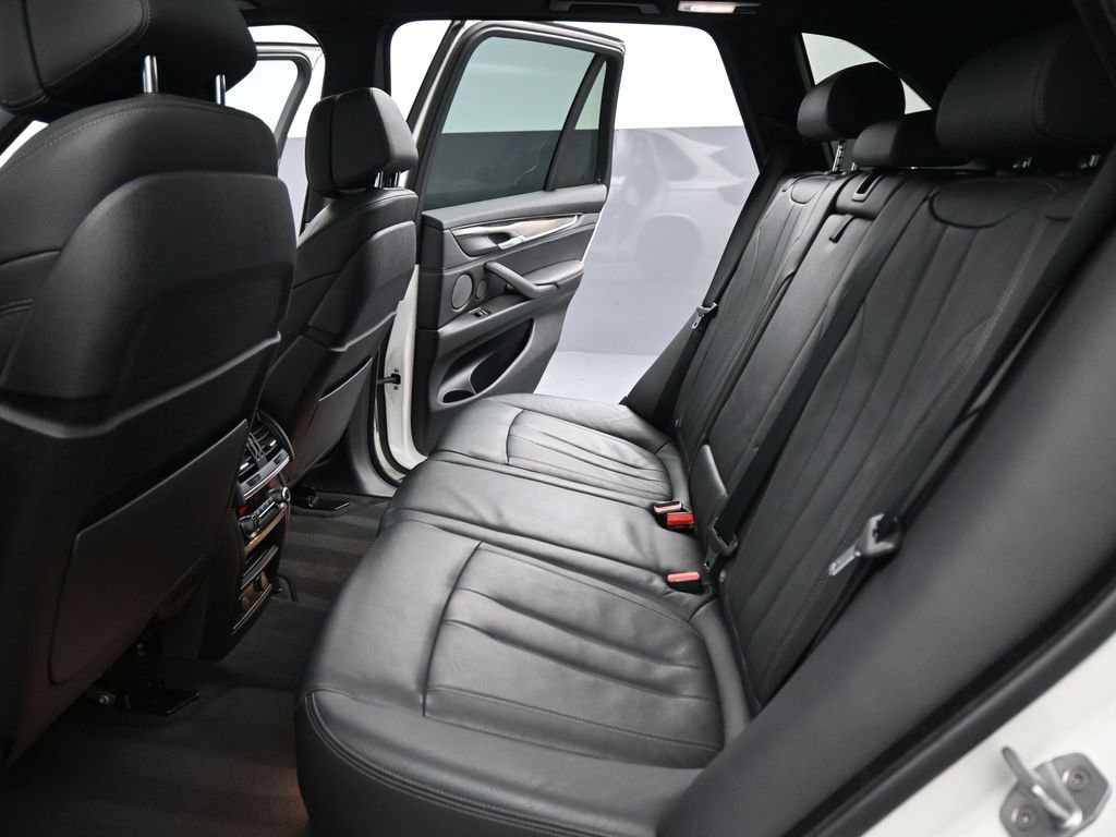 Used 2018 BMW X5 xDrive40e w/ M Sport Package image 18