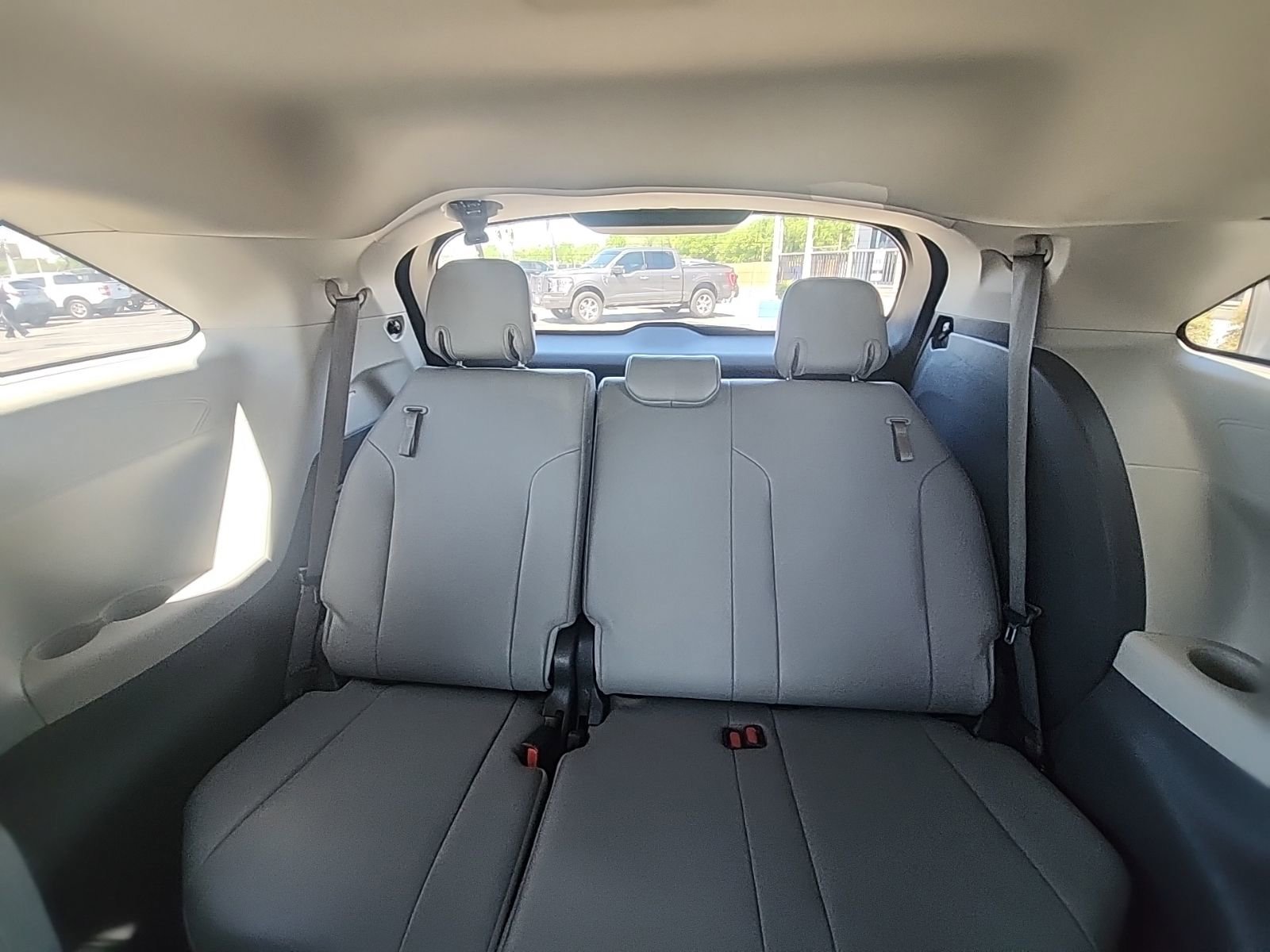 Used 2021 Toyota Sienna XLE FWD image 11