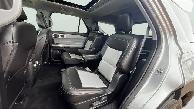 Certified 2023 Ford Explorer XLT w/ Equipment Group 202A image 17
