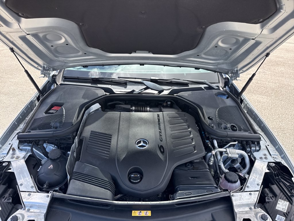 Used 2021 Mercedes-Benz E 450 Cabriolet image 30