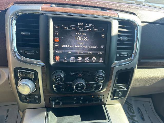 Used 2017 RAM 1500 Laramie w/ Convenience Group AWD/4WD image 9