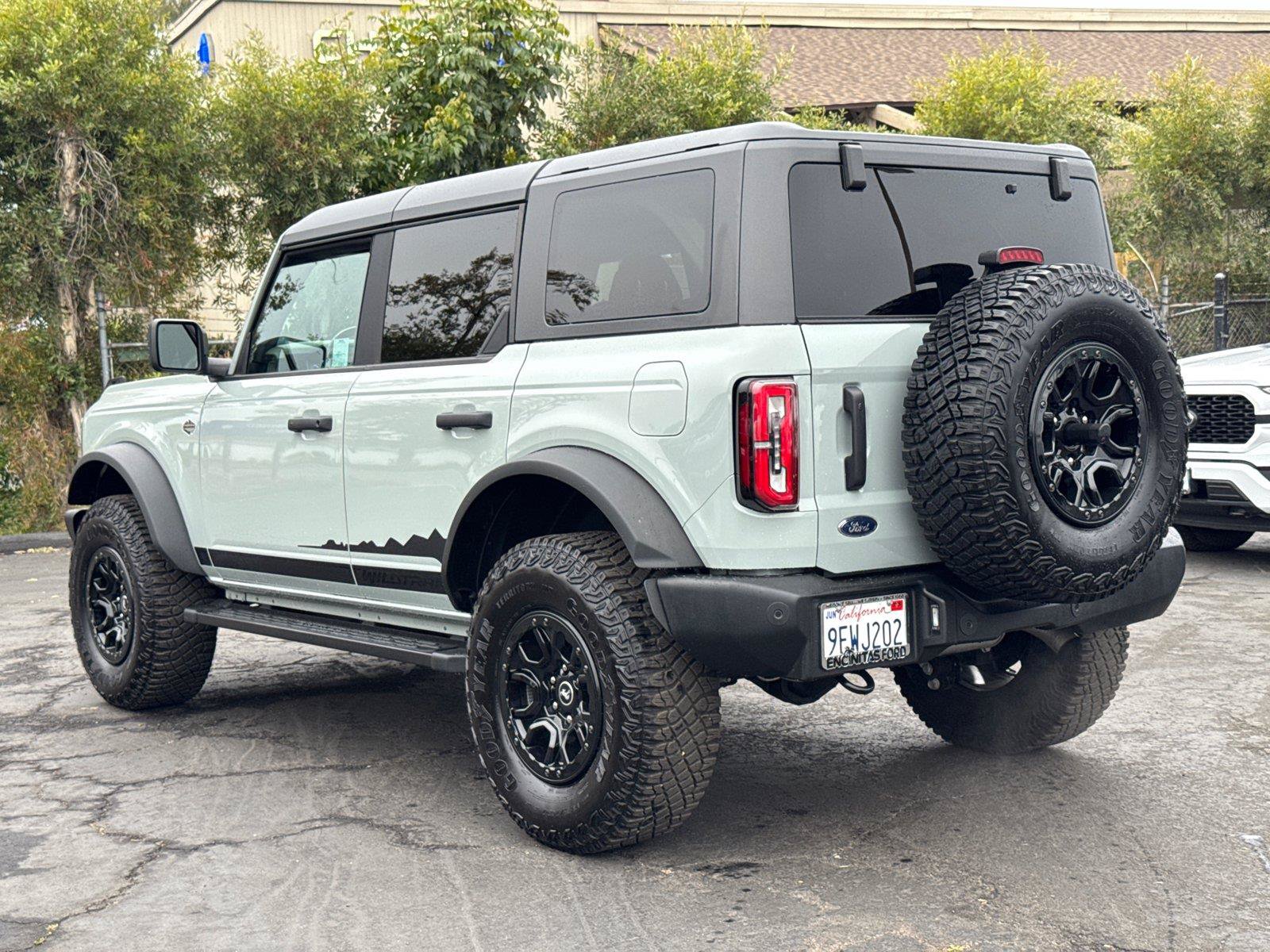 Certified 2023 Ford Bronco Wildtrak AWD/4WD image 10