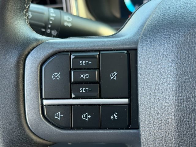 Certified 2025 Ford F250 Lariat w/ Black Appearance Package AWD/4WD image 24