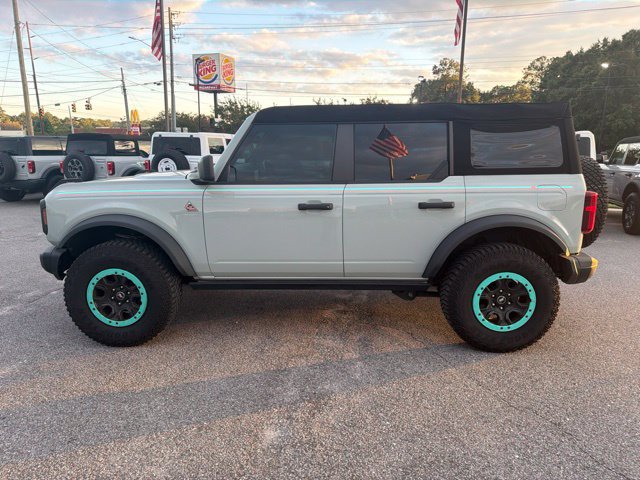 Certified 2024 Ford Bronco Black Diamond w/ Sasquatch Package AWD/4WD image 4