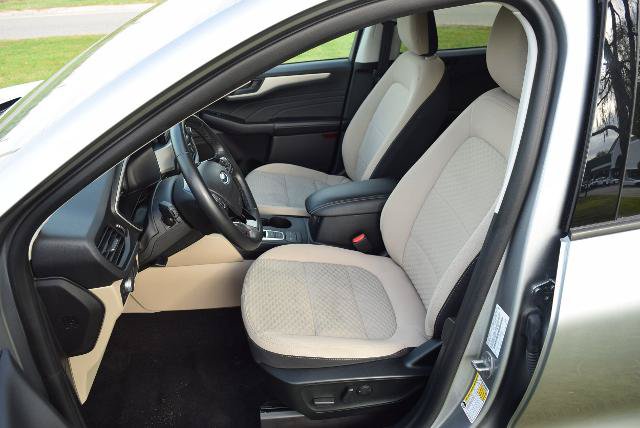 Certified 2022 Ford Escape SE w/ Convenience Package FWD image 10