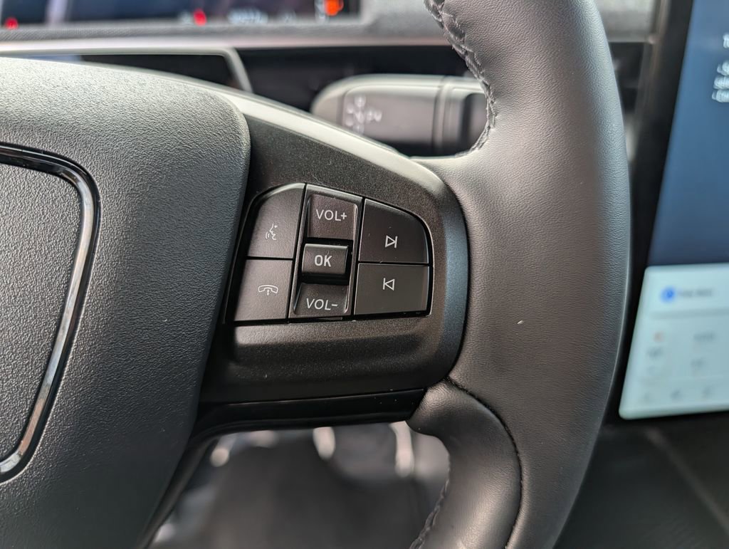 Certified 2025 Ford Mustang Mach-E Premium image 11