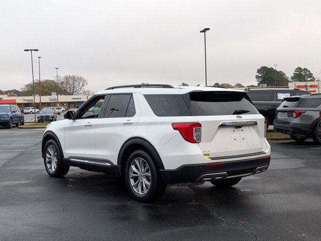 Certified 2023 Ford Explorer XLT w/ Equipment Group 202A image 4