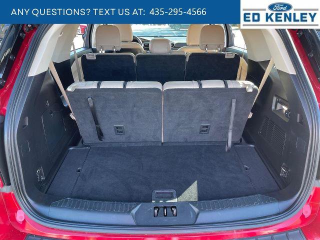 Certified 2020 Ford Explorer XLT w/ Equipment Group 202A AWD/4WD image 33