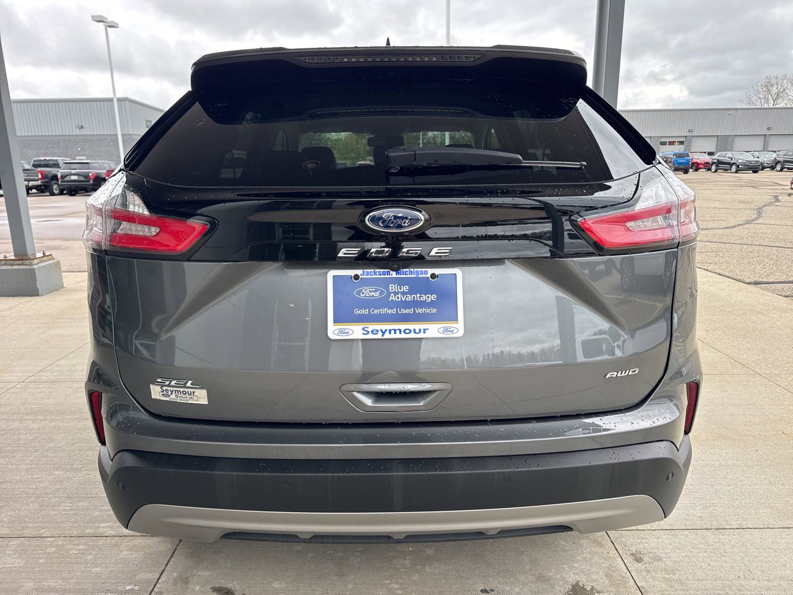 Certified 2024 Ford Edge SEL w/ Convenience Package AWD/4WD image 6