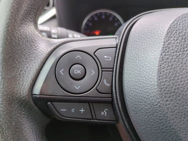 Used 2021 Toyota RAV4 XLE FWD image 23