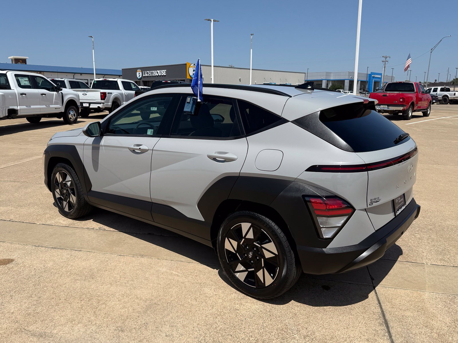 Used 2025 Hyundai Kona SEL FWD image 7