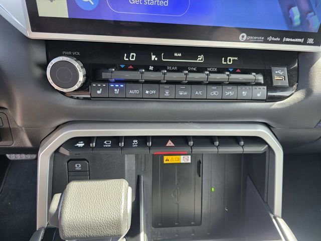 Used 2024 Toyota Sequoia Platinum AWD/4WD image 16