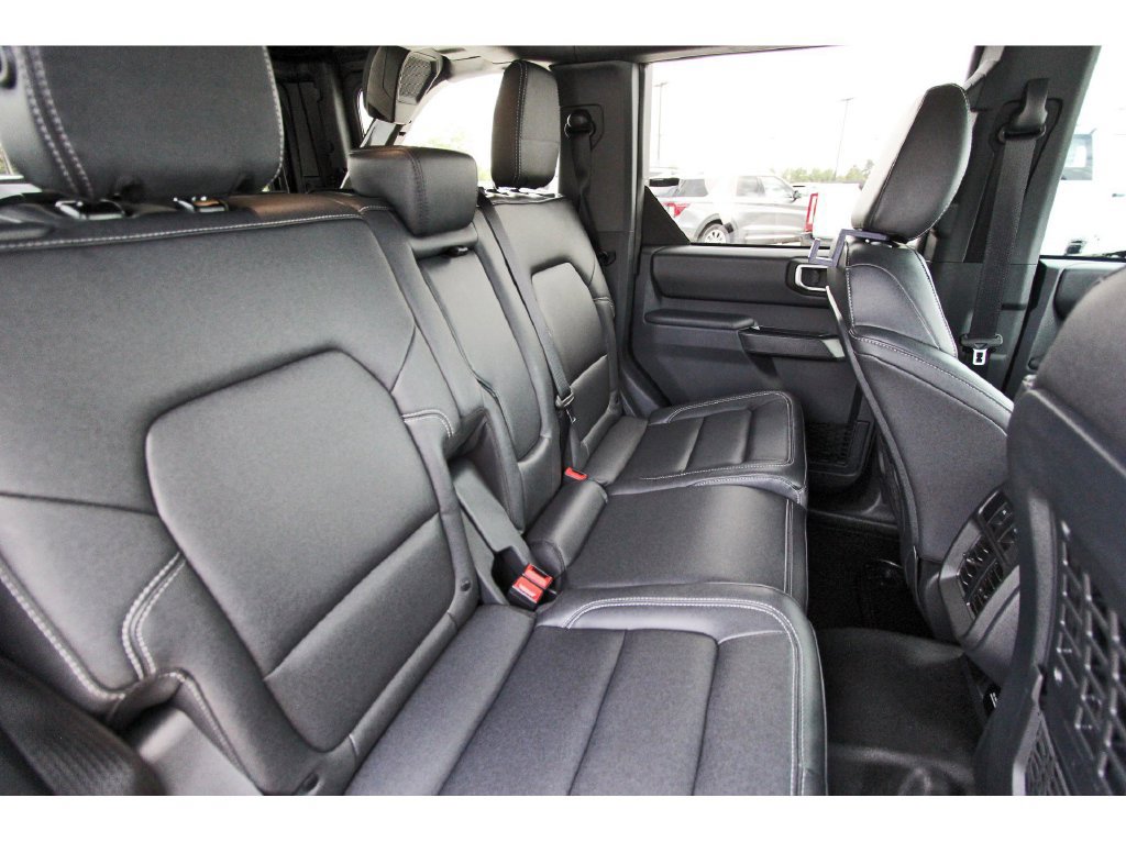 Certified 2026 Ford Bronco Badlands AWD/4WD image 15