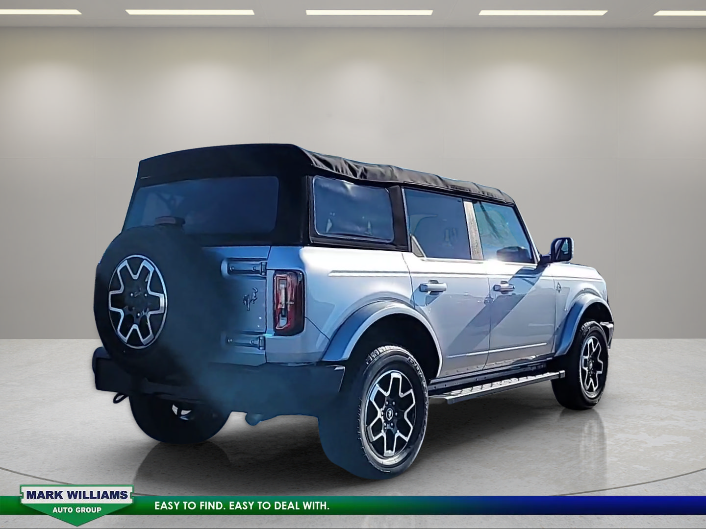 Certified 2023 Ford Bronco Outer Banks AWD/4WD image 4