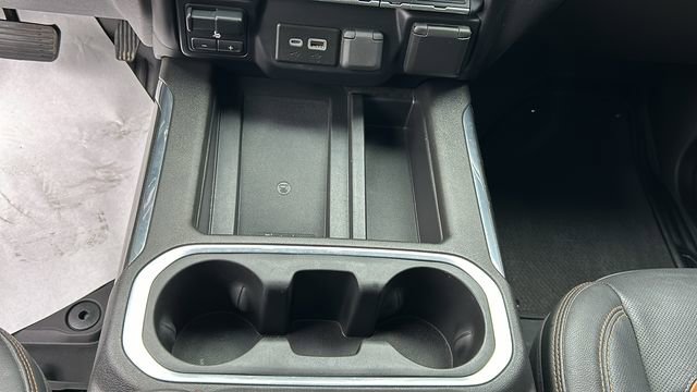 Used 2022 GMC Sierra 1500 AT4 w/ AT4 Preferred Package image 22