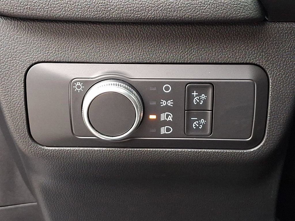 Certified 2022 Ford Escape SE w/ Cold Weather Package image 23