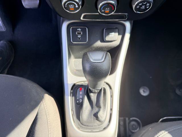 Used 2018 Jeep Compass Sport FWD image 16