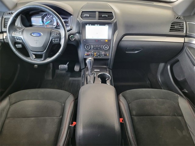 Certified 2019 Ford Explorer XLT w/ Equipment Group 202A image 27