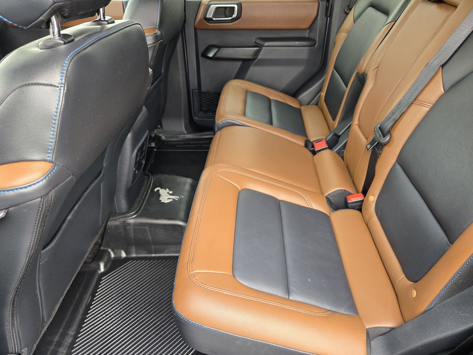 Certified 2024 Ford Bronco Outer Banks AWD/4WD image 28