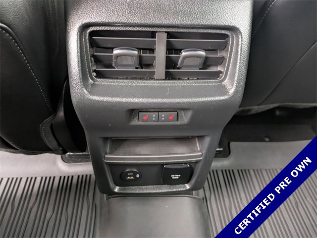 Certified 2022 Ford Edge ST w/ Equipment Group 401A image 33