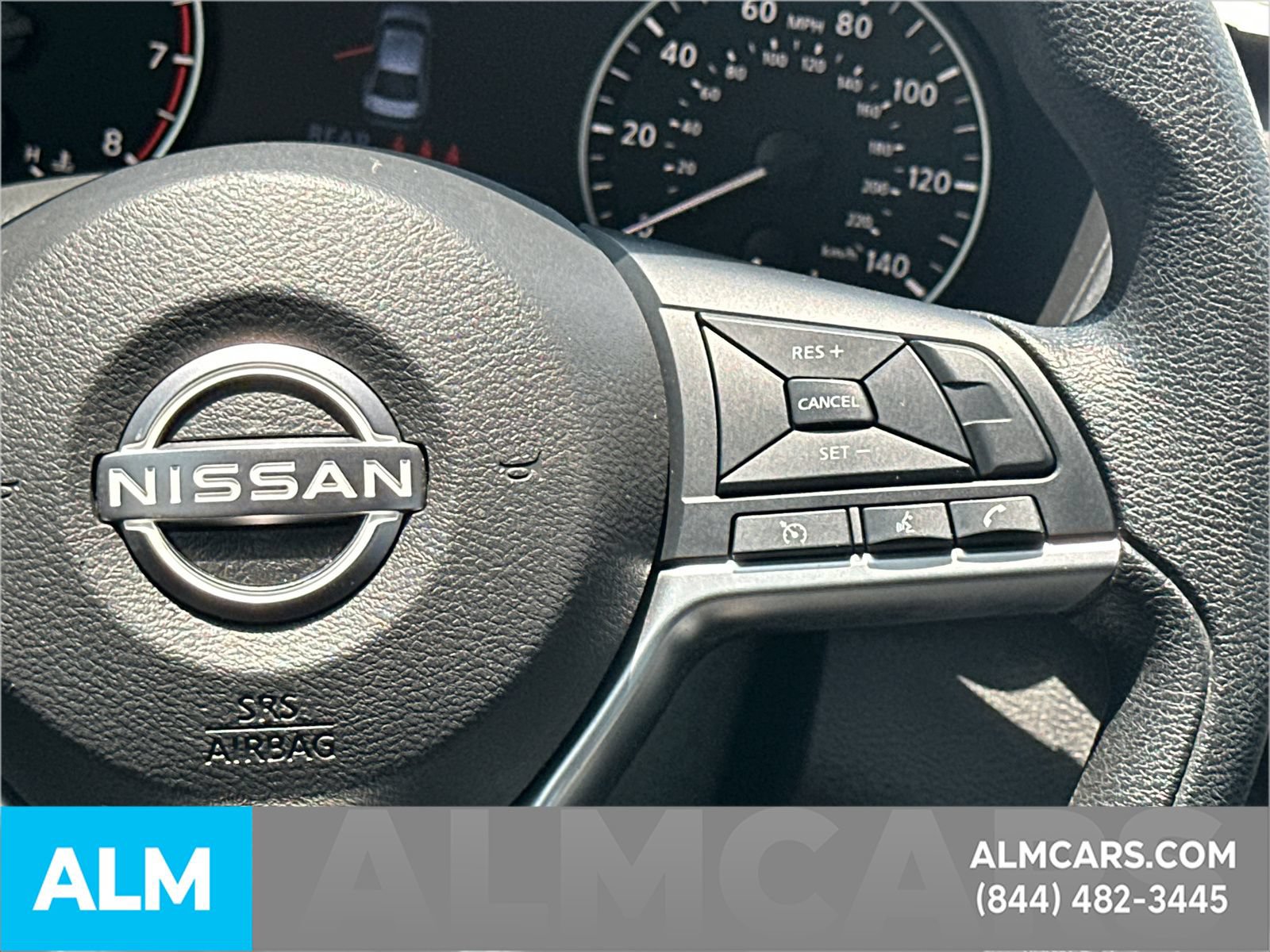 Used 2024 Nissan Altima 2.5 SV FWD image 29