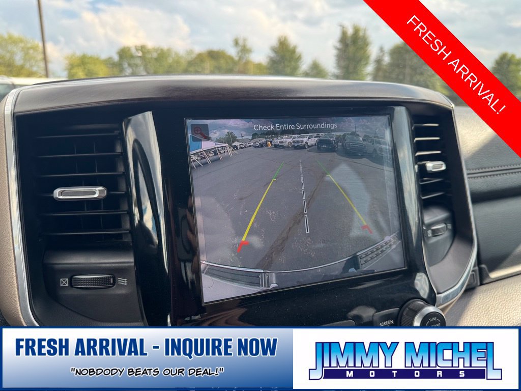 Used 2022 RAM 1500 Laramie AWD/4WD image 11