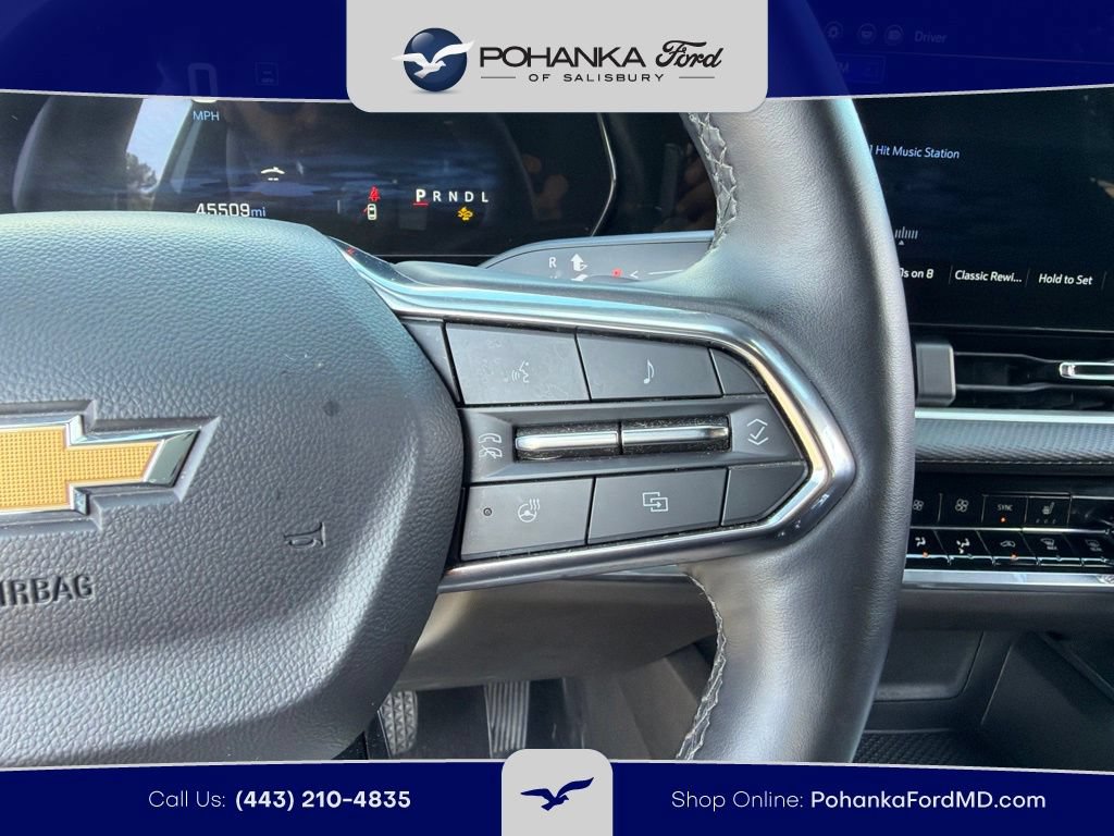 Used 2025 Chevrolet Equinox LT w/ Convenience Package II FWD image 16