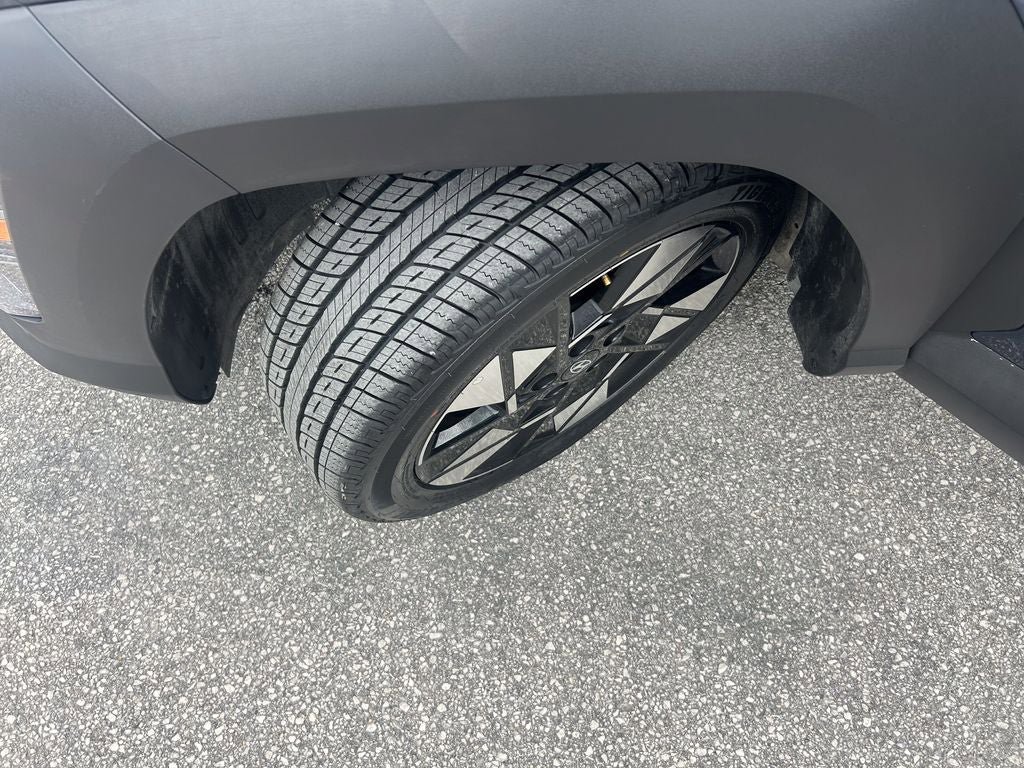 Used 2025 Hyundai Kona SEL FWD image 33